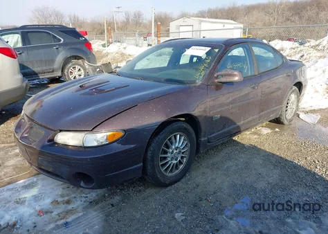 2002 Pontiac Grand Prix Gtp z USA, uszkodzony, nr VIN 1G2WR52112F203776